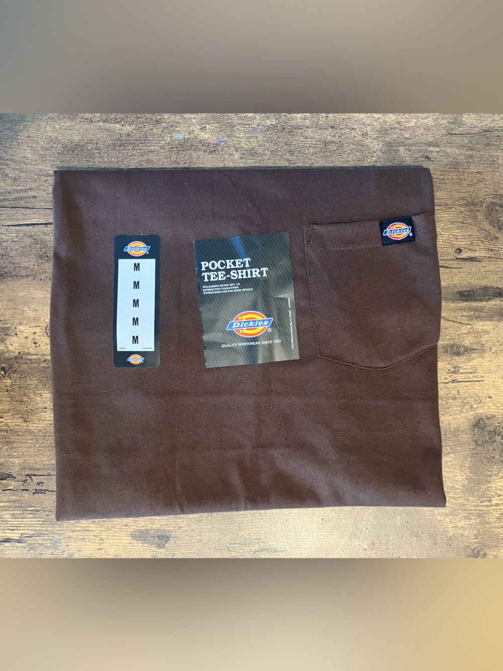 Dickies’s graphics T-shirt
